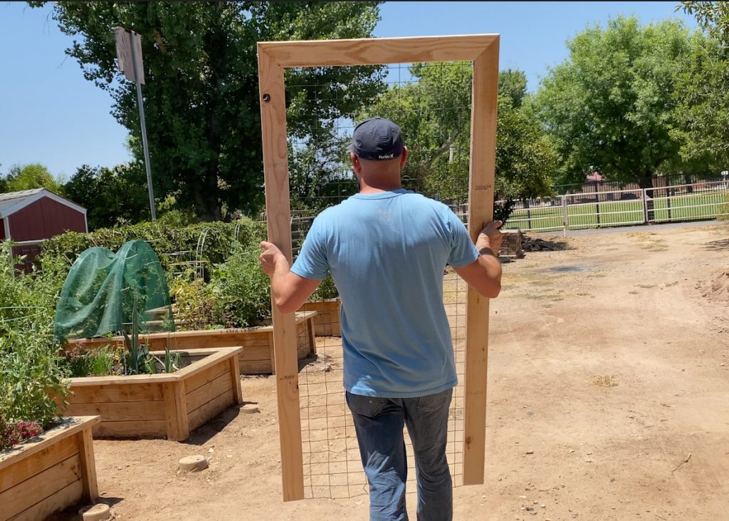 DIY Raised Garden Bed